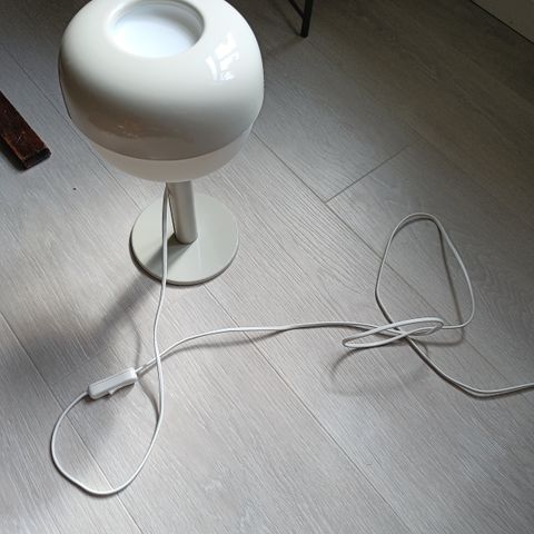 Ikea blåsverk bordlampe