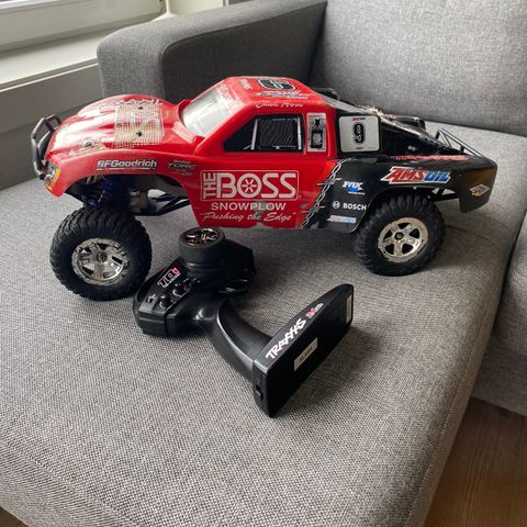 Helt ok Traxxas Slash 2wd selges.