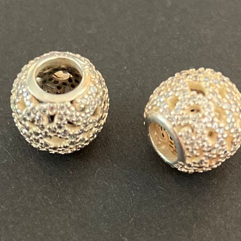 Pandora charms «Openwork Oriental» kr. 300,- per stk.