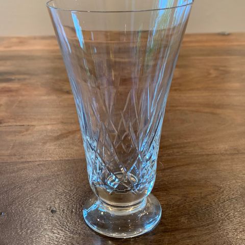 Nydelig Antikk Pjolter Glass