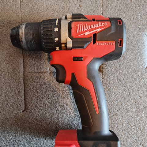 Milwaukee M18 drill