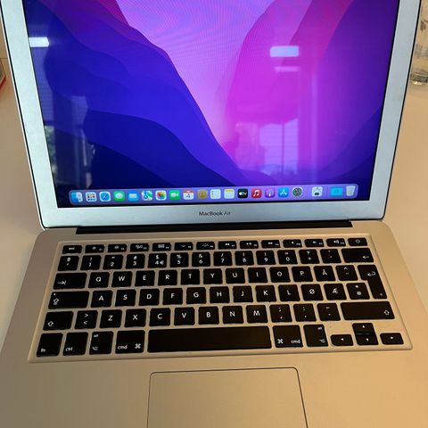 MacBook Air 13” - 2017