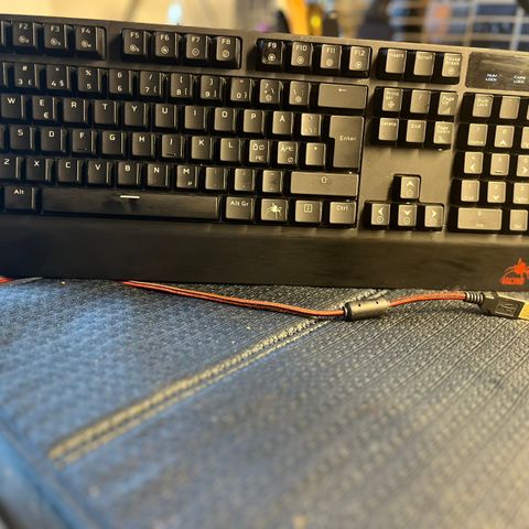 Gaming tastatur