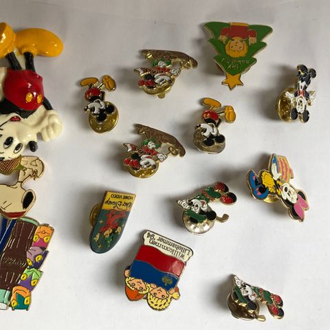 Pins de fleste fra Disney