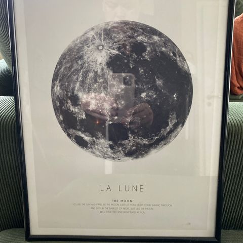 La Lune/the moon lerretsbilde m/ramme 100kr