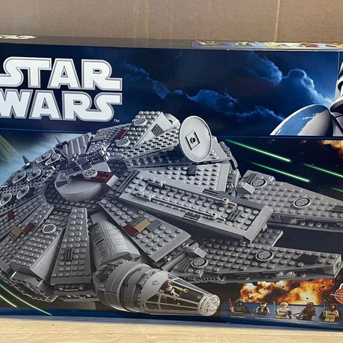 LEGO star wars 7965 Millennium Falcon NY