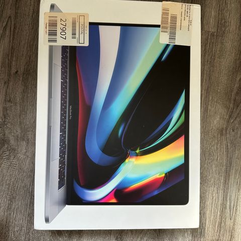 Macbook pro 16 (2019) 15/520 eske