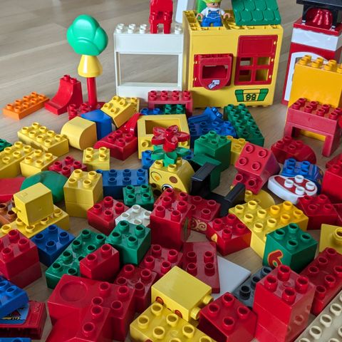 Lego DUPLO selges