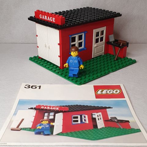 LEGO 361 Garage (1979)