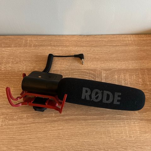 Røde VideoMic med Rycote Lyre