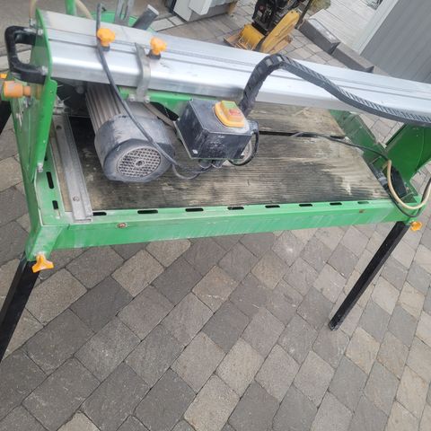 Zipper ZI-FS250 vannsag