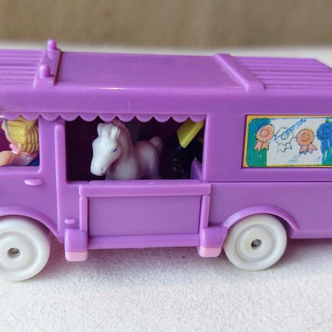 Polly Pocket Stable On The Go-1994. Reservert t.o.m 19.7