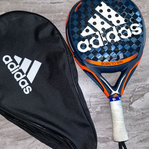 Padel racket