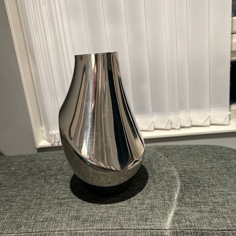 Georg Jensen vase, 23cm