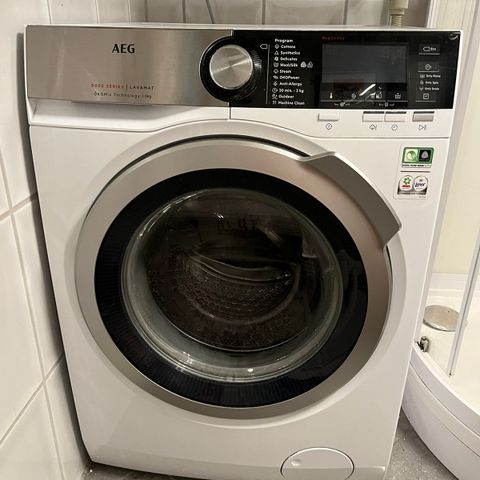 AEG vaskemaskin, 8000-serien, svært pent brukt!