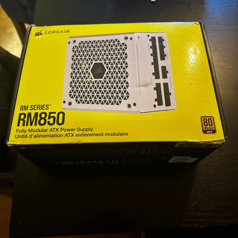 Corsair RM850 WHITE