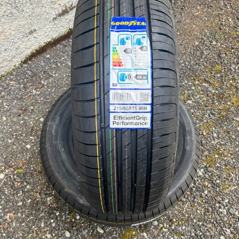 215/65-16 Goodyear sommerdekk