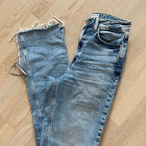 Jeans fra ZARA str 36