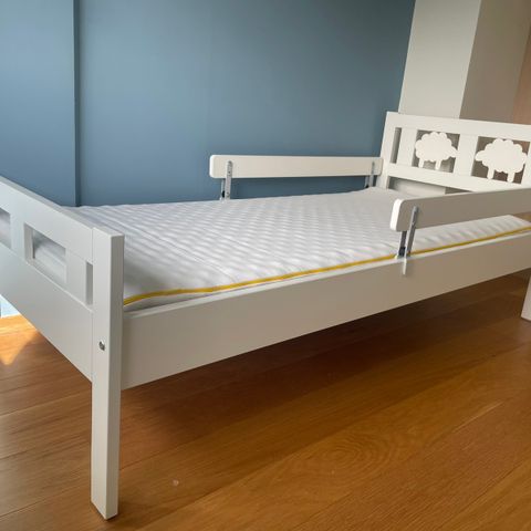 Ikea Kritter seng m/sengehest