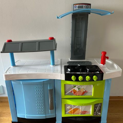 Lekekjøkken med utstyr