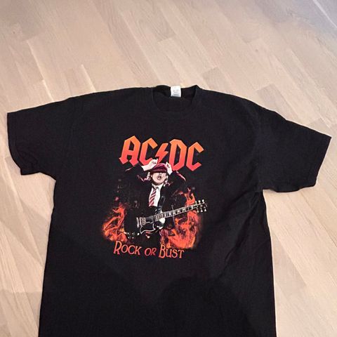 AC/DC Rock Or Bust Europaturne t skjorte