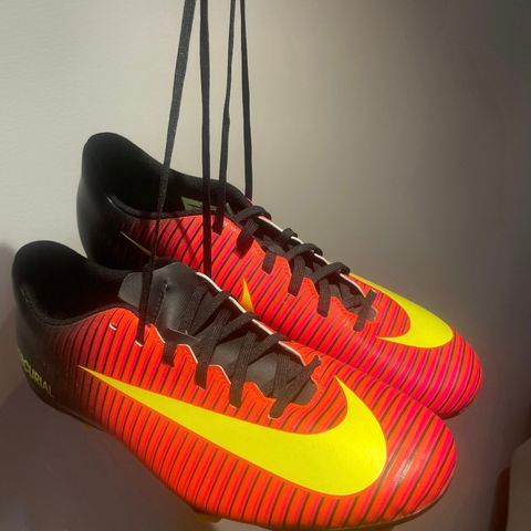 Nike mercurial str. 42