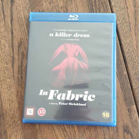 In Fabric (Blu-ray)