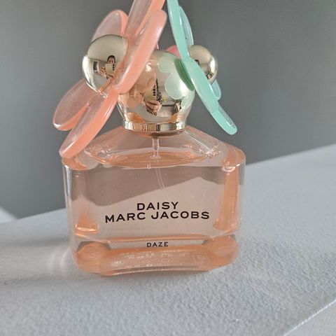 Daisy Marc Jacobs Daze parfyme