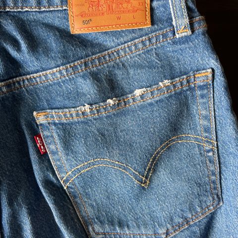 Levi’s 501 jeans