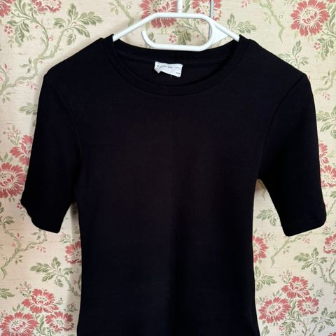 Rib t shirt fra Camilla Pihl