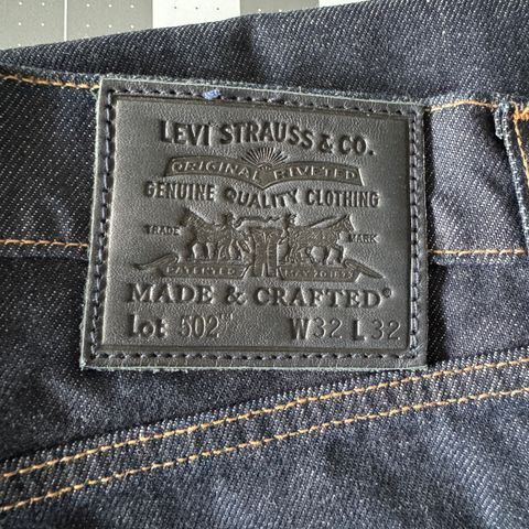 Levi's Made & Crafted 502 - 32x32 - Japanese selvedge denim jeans