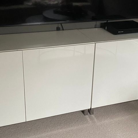 Tv benker fra Ikea