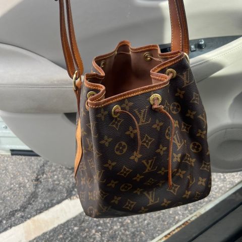 Louis vuitton petit noe