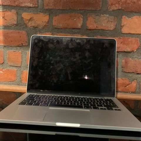MacBook pro 2015 - 13" 128ssd, 8gb ram