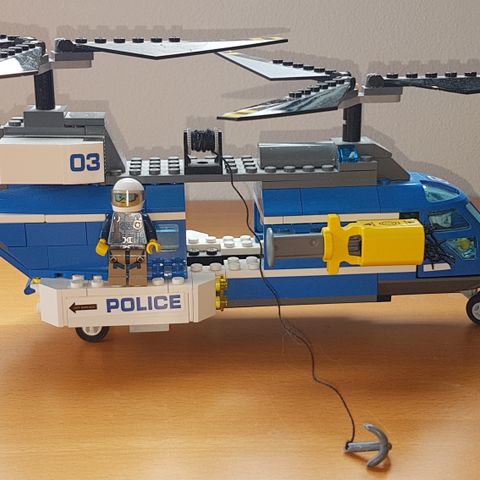 Lego helikopter