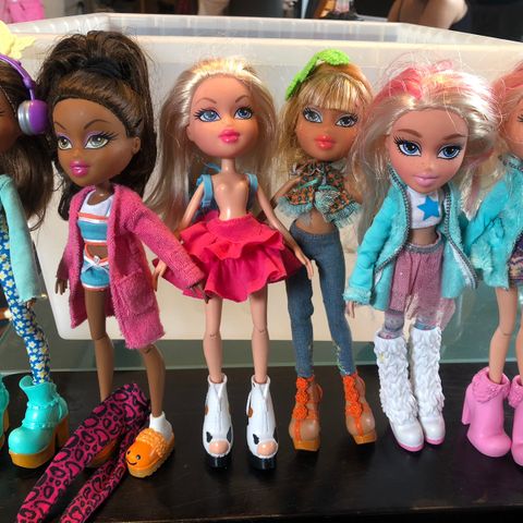 Bratz dukker selges