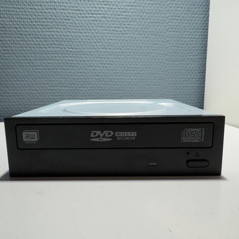 Philips DVD/CD Rewritable drive  (SATA)