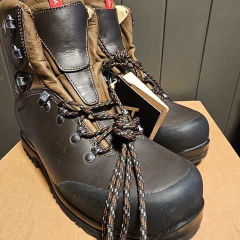 Walk King Advance GTX M - Men's leather mountain shoes