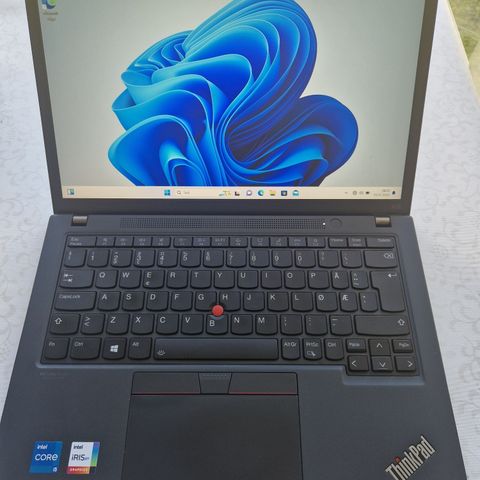 Lenovo ThinkPad X13 Gen 2|i5 11th gen|16GB|256 GB|GARANTI|1920 x 1200|eSIM
