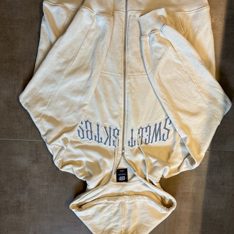 Sweet Skates hoodie str. Small