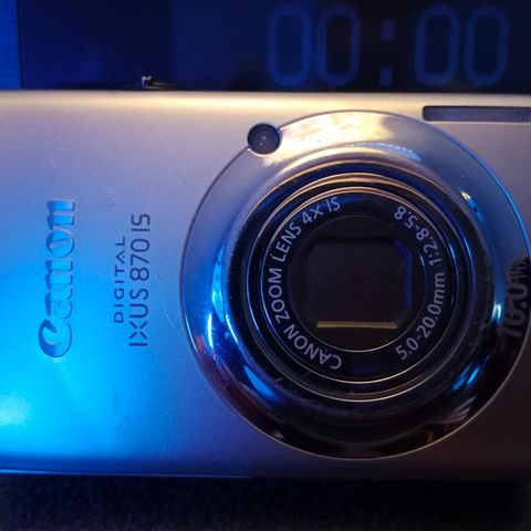 Canon IXUS 870is