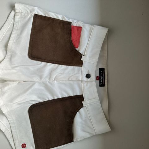 Amundsen shortser str. Xs selges