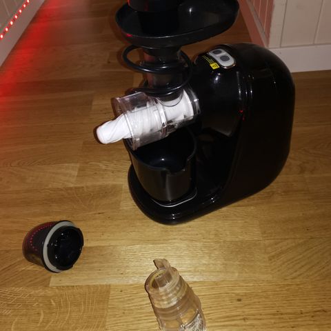 Sandstrøm slow juicer