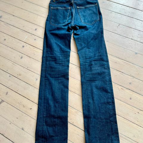 Acne jeans w 26 L 32