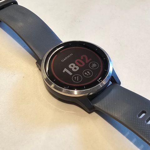 Garmin Vivoactive 4