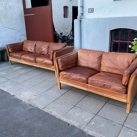 Mogens Hansen vintage sofaer. Modell 2225. 3+2 seter. Kan kjøpes enkeltvis