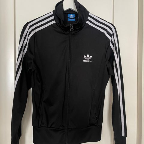 Adidas jakke