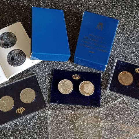 Samleboks 500 ptas - sølv mynter, medaljer og prøvemynter