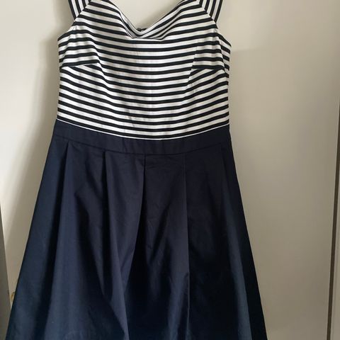 Jean Paul kjole med blå og hvit stripene overdel