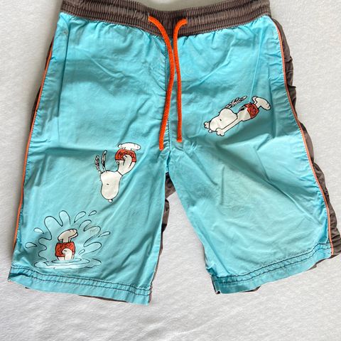 Sommerklær/ Shorts med Snoopy str 98